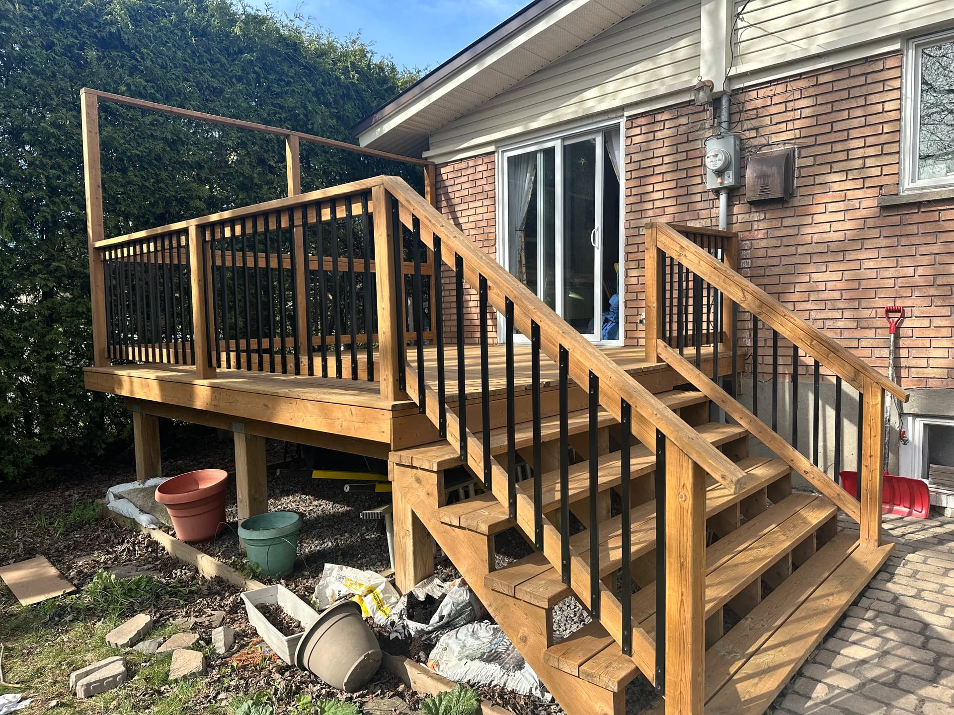Deck stained with Natural Cedartone